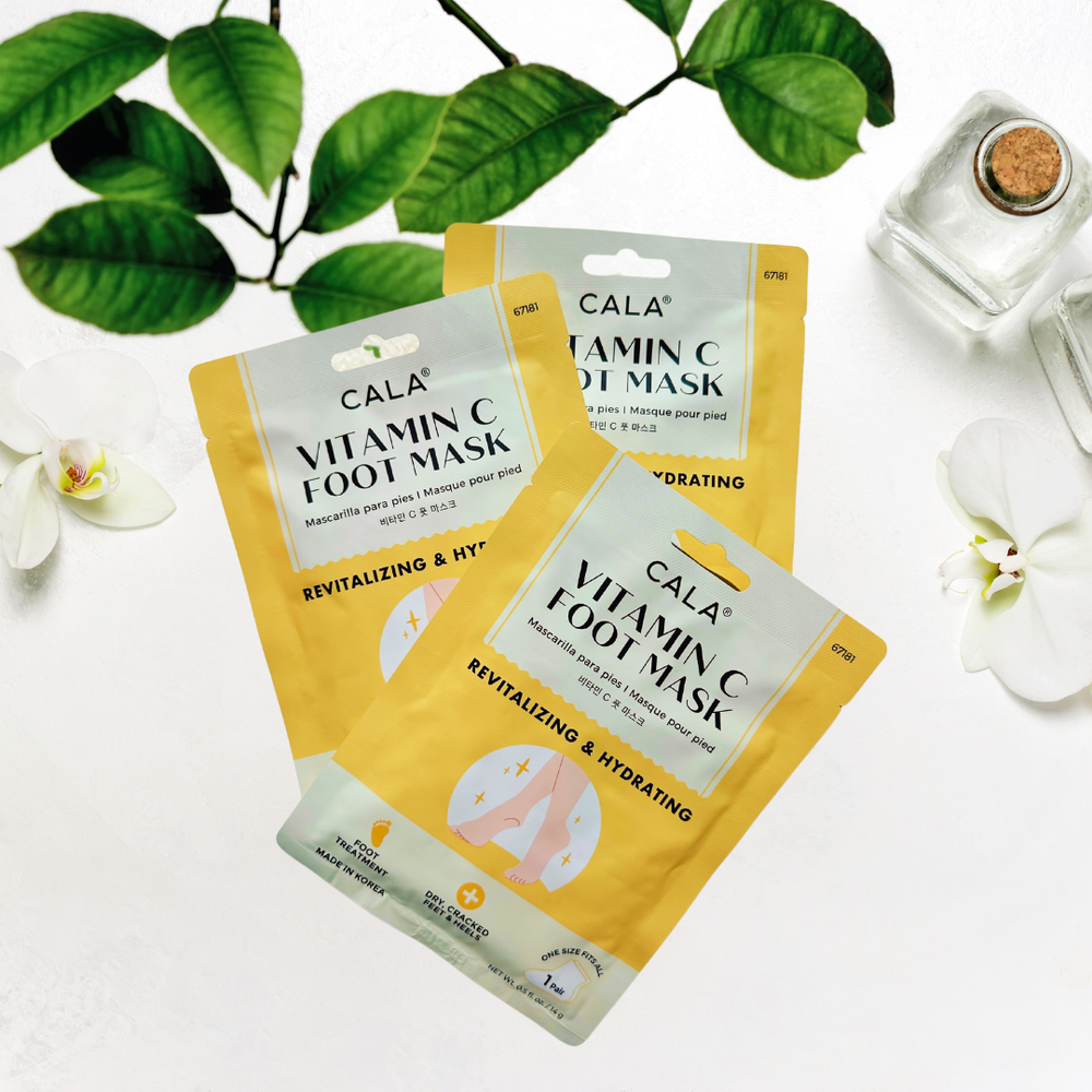 revitalizing foot mask with VIT C 