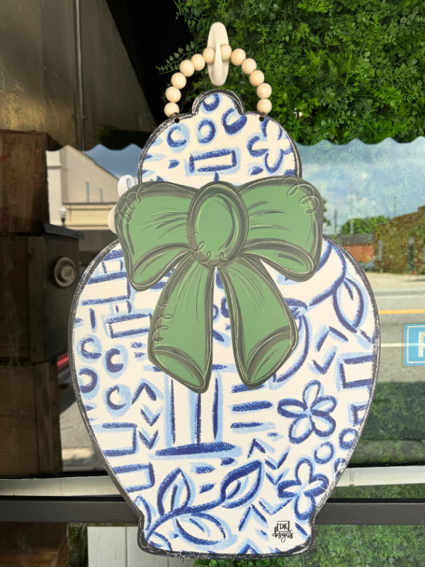 Chinoiserie Jar Green Bow Door Hanger
