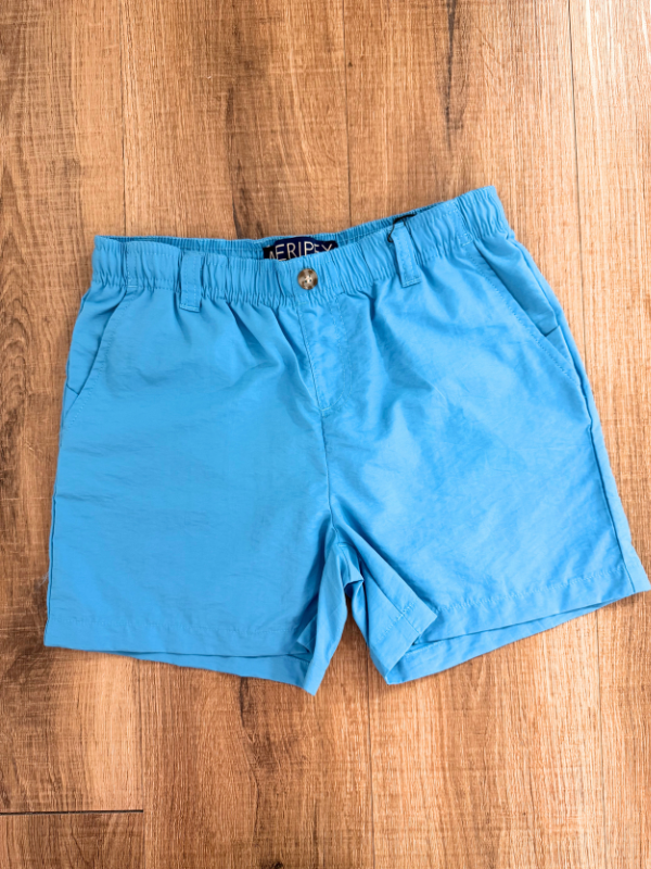 YOUTH Shorts in Carolina