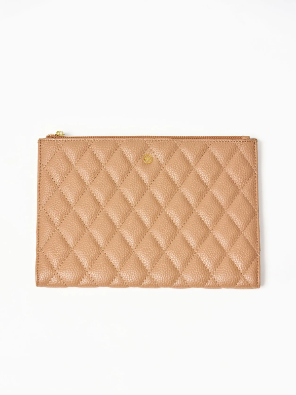 Essential Quilted Organizer in Camel