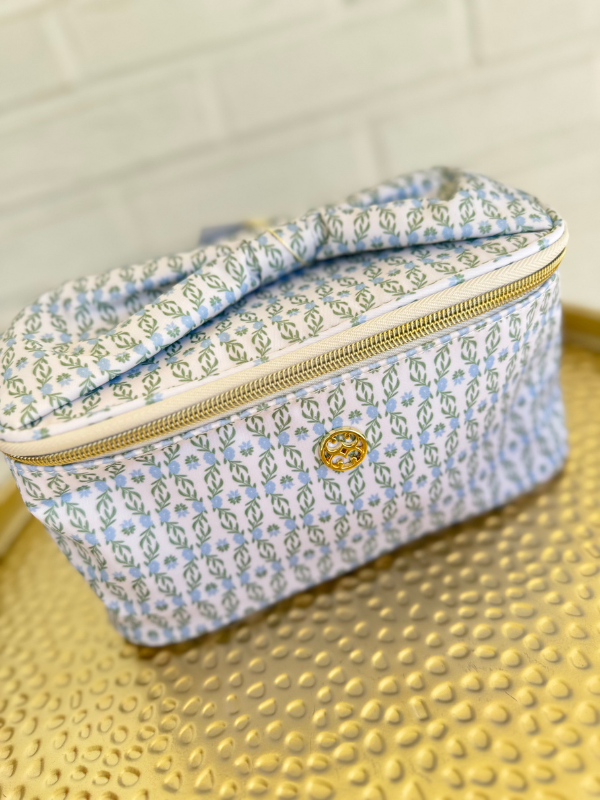 Kiss & Makeup Cosmetic Bag in Bloomline