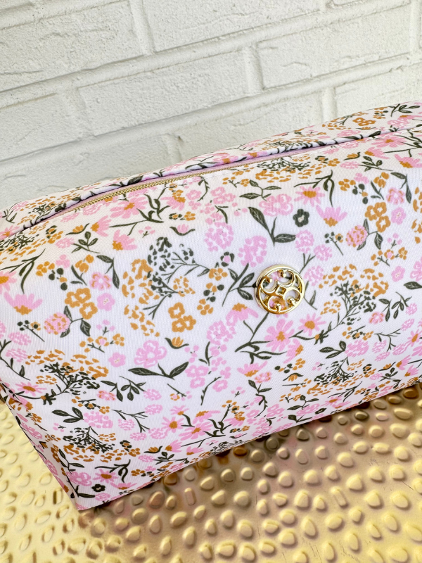 Let's Face It Cosmetic Bag in Petal Charm Pink