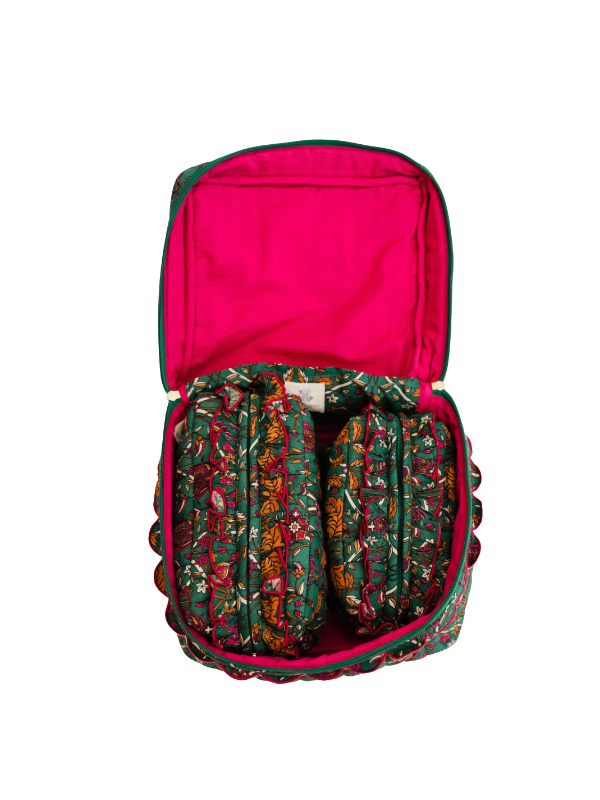 Hearthwood Vine Luxe-Quilted Cosmetic Set