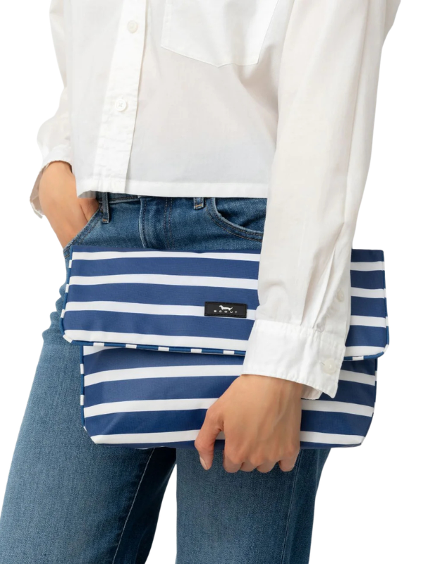 Twisted Sister Tourista Pouch By Scout
