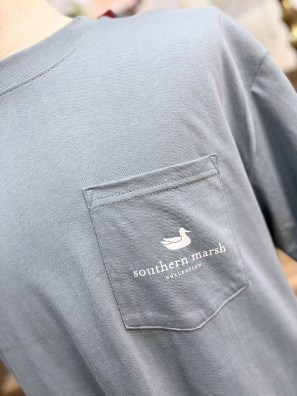 Lab Sips Tee in Galicia Green By Southern Marsh