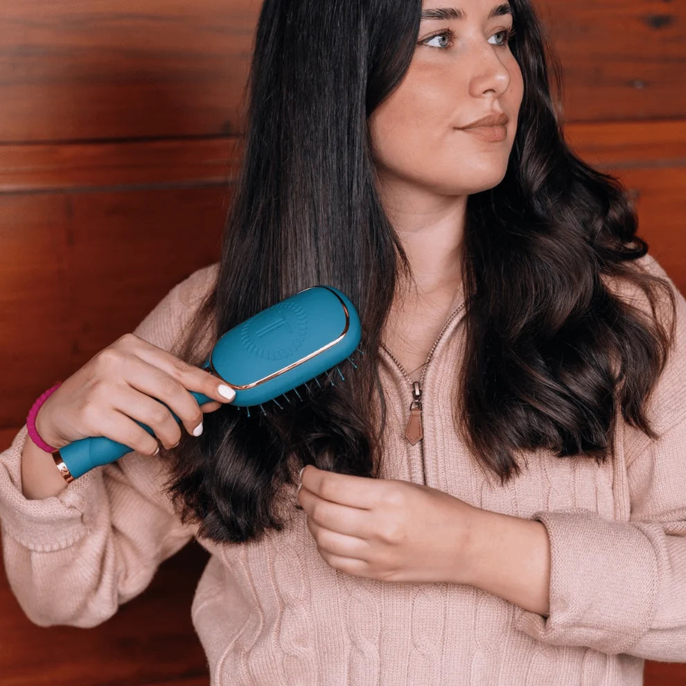 Detangler Hair Brush For Fine Hair- Teal With It