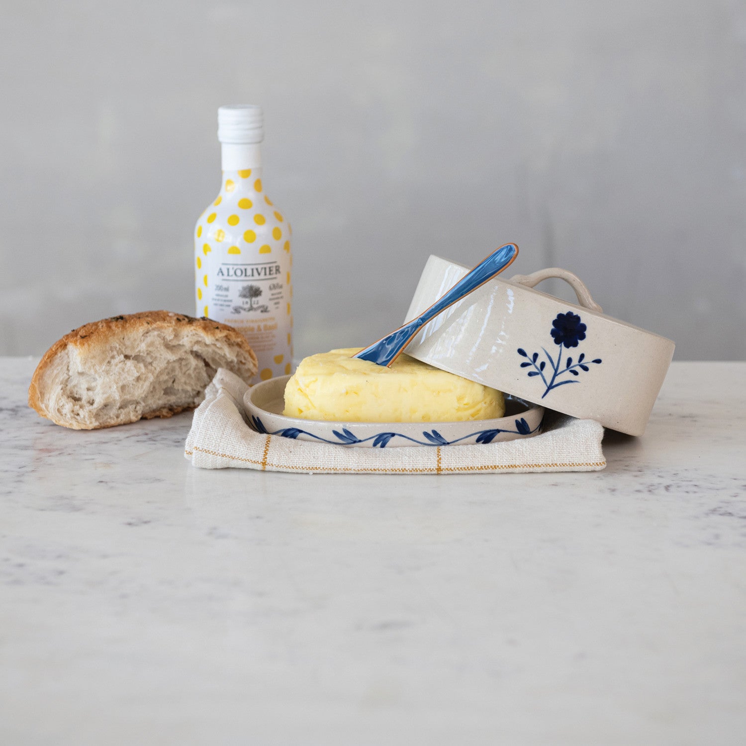 Stoneware Butter Dish With Flower