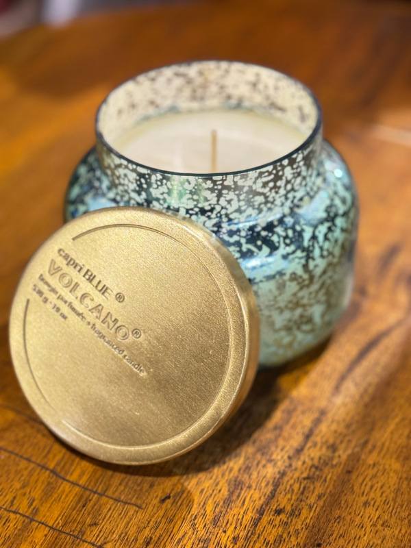 Volcano Icy Blue Mercury 19oz