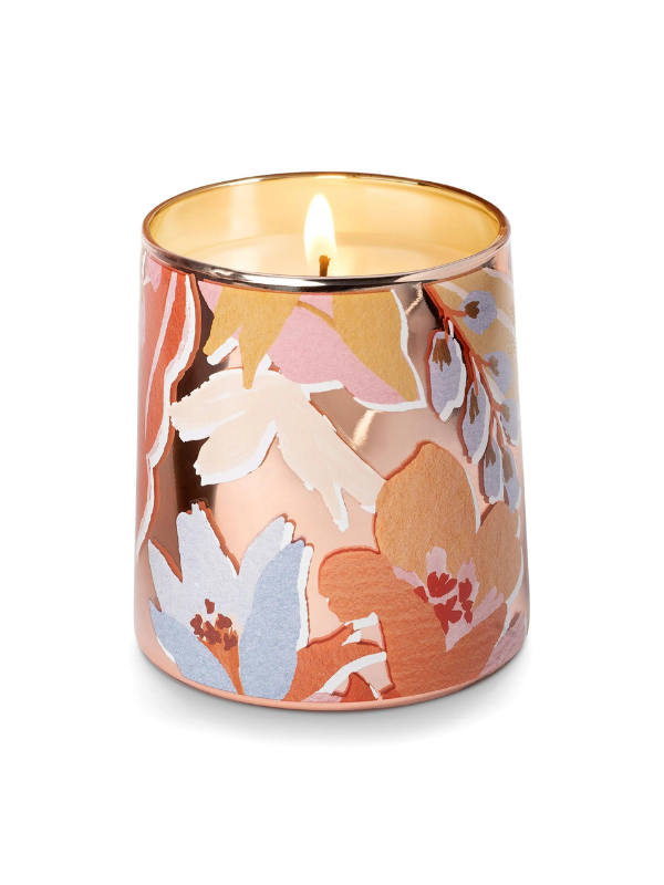 
                
                    Load image into Gallery viewer, Blood Orange Dahlia Illume Candle
                
            