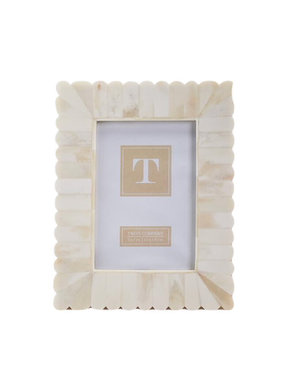 Sally Kate & Adam Wedding Registry - Scallop 5x7 Frame