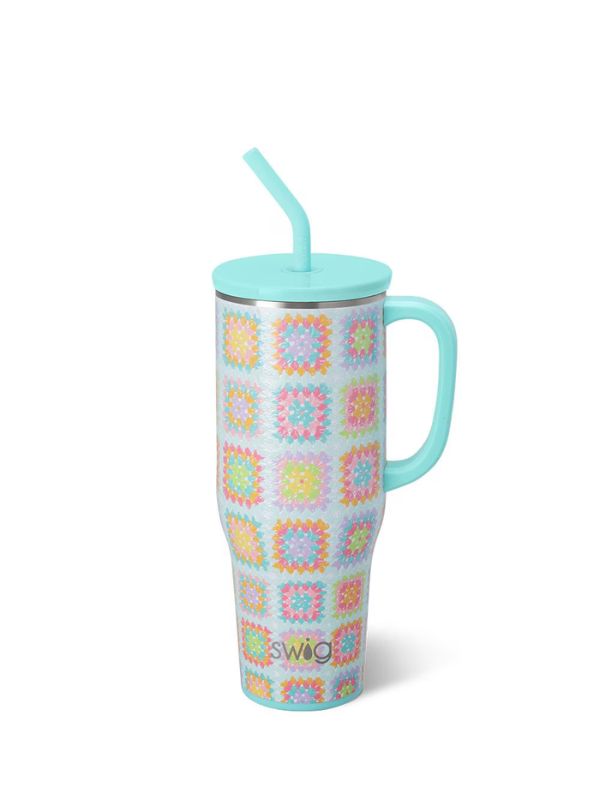 Close Knit 40oz Mega Mug By Swig
