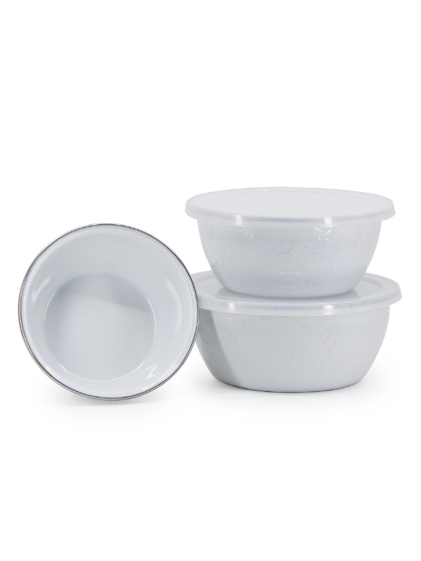 White Solid Nesting Bowls by Golden Rabbit